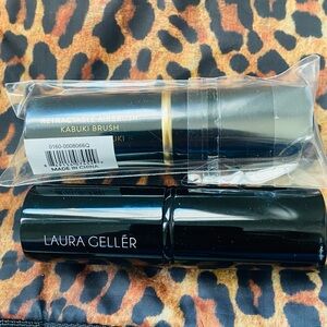Laura Gellar Retractable 2 Kabuki Brushes